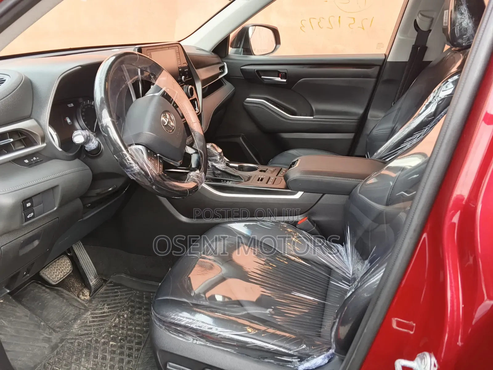 Toyota Highlander 2022 Red