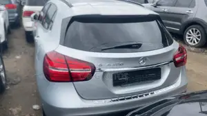 Mercedes-Benz GLA 250 2018 Silver