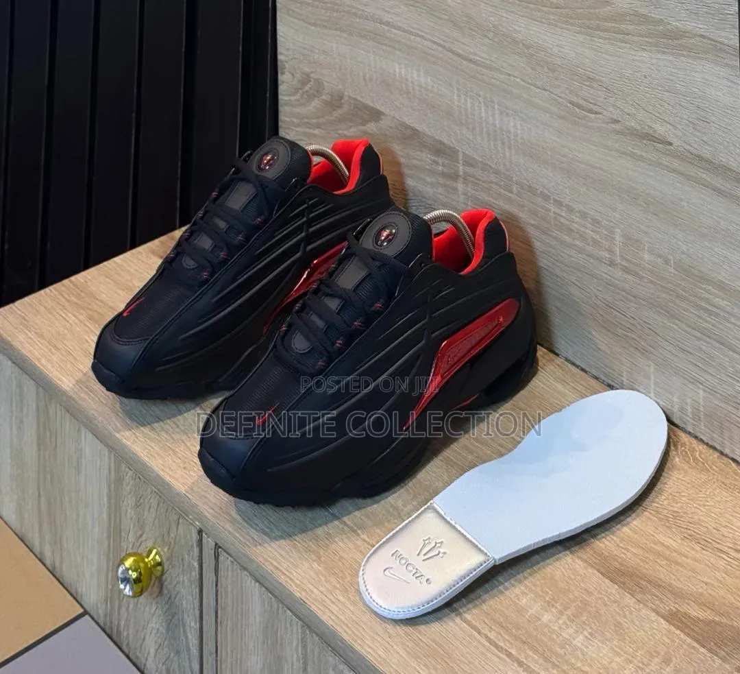 Nike Nocta Glide 5 Sneakers
