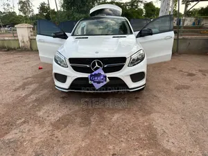 Mercedes-Benz GLE-Class 2018 White