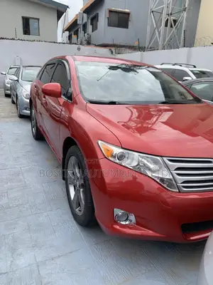 Toyota Venza LE 2010 Red