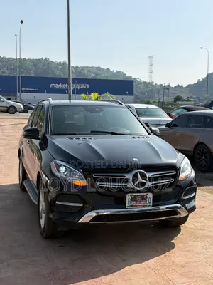 Mercedes-Benz GLE-Class 2016 Black