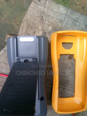 Fluke 117 Multimeter