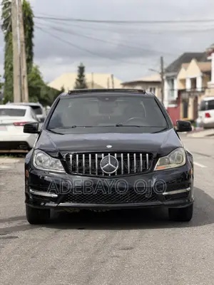 Mercedes-Benz C300 Sport Sedan RWD (3.0L 6cyl 6M) 2010 Black