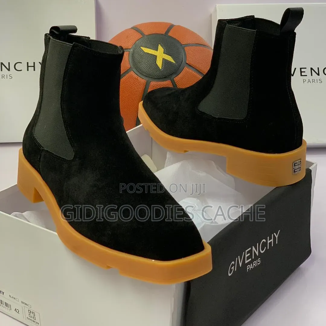 Givenchy Chelsea Boots