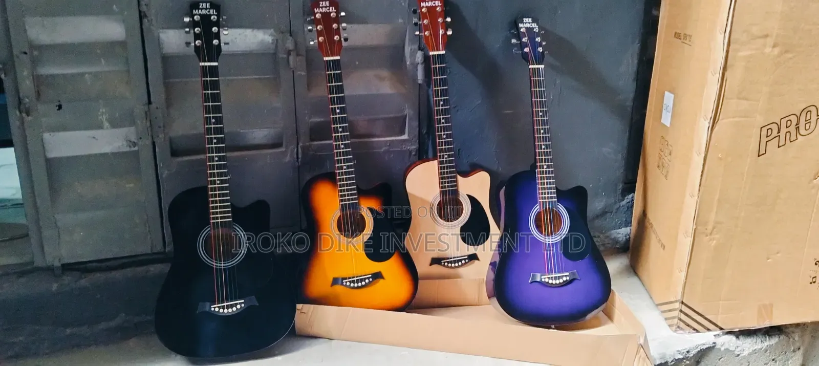 Box Guitar Size 38