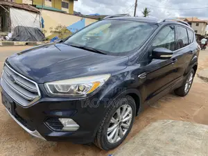 Ford Escape 2017 Gray