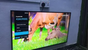 43inches Samsung Crystal Au Model