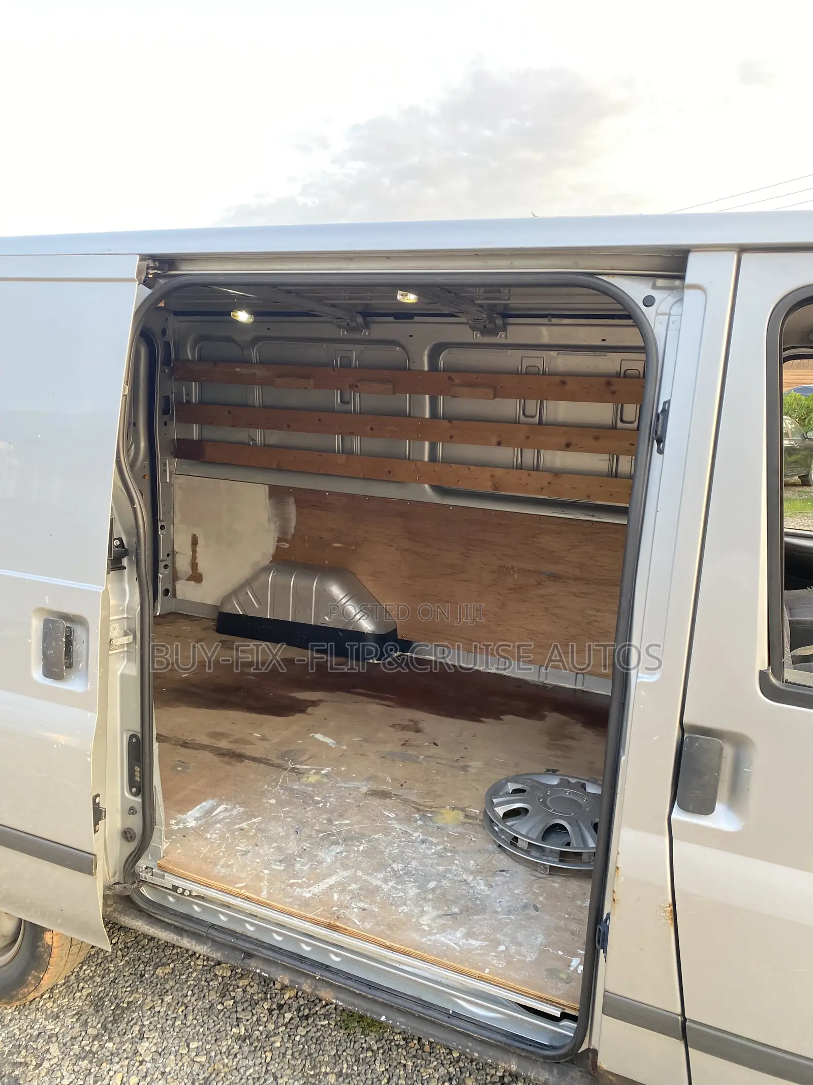 Ford Transit 2009 Blue