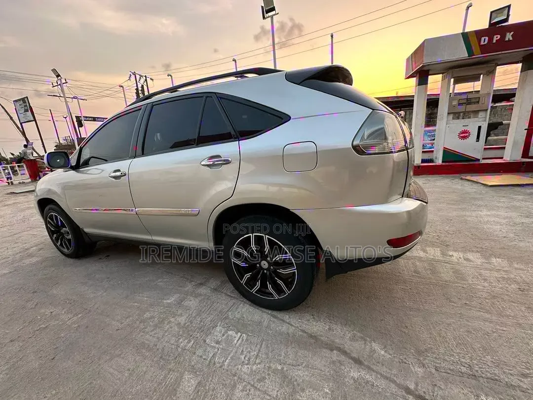 Lexus RX 2006