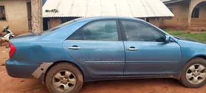Toyota Camry SE V6 4dr Sedan (3.0L 6cyl 4A) 2003 Blue