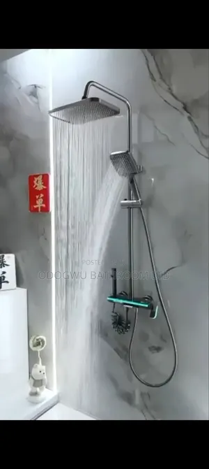Piano Luxury Shower Set