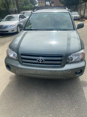 Toyota Highlander V6 AWD 2004 Green