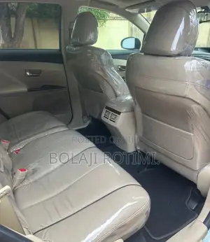Toyota Venza XLE 2011 Green