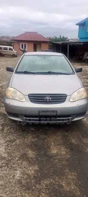 Toyota Corolla 2004 Gray
