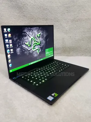 Laptop Razer Blade Advanced 16GB Intel Core i7 SSD 512GB