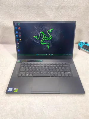 Laptop Razer Blade Advanced 16GB Intel Core i7 SSD 512GB