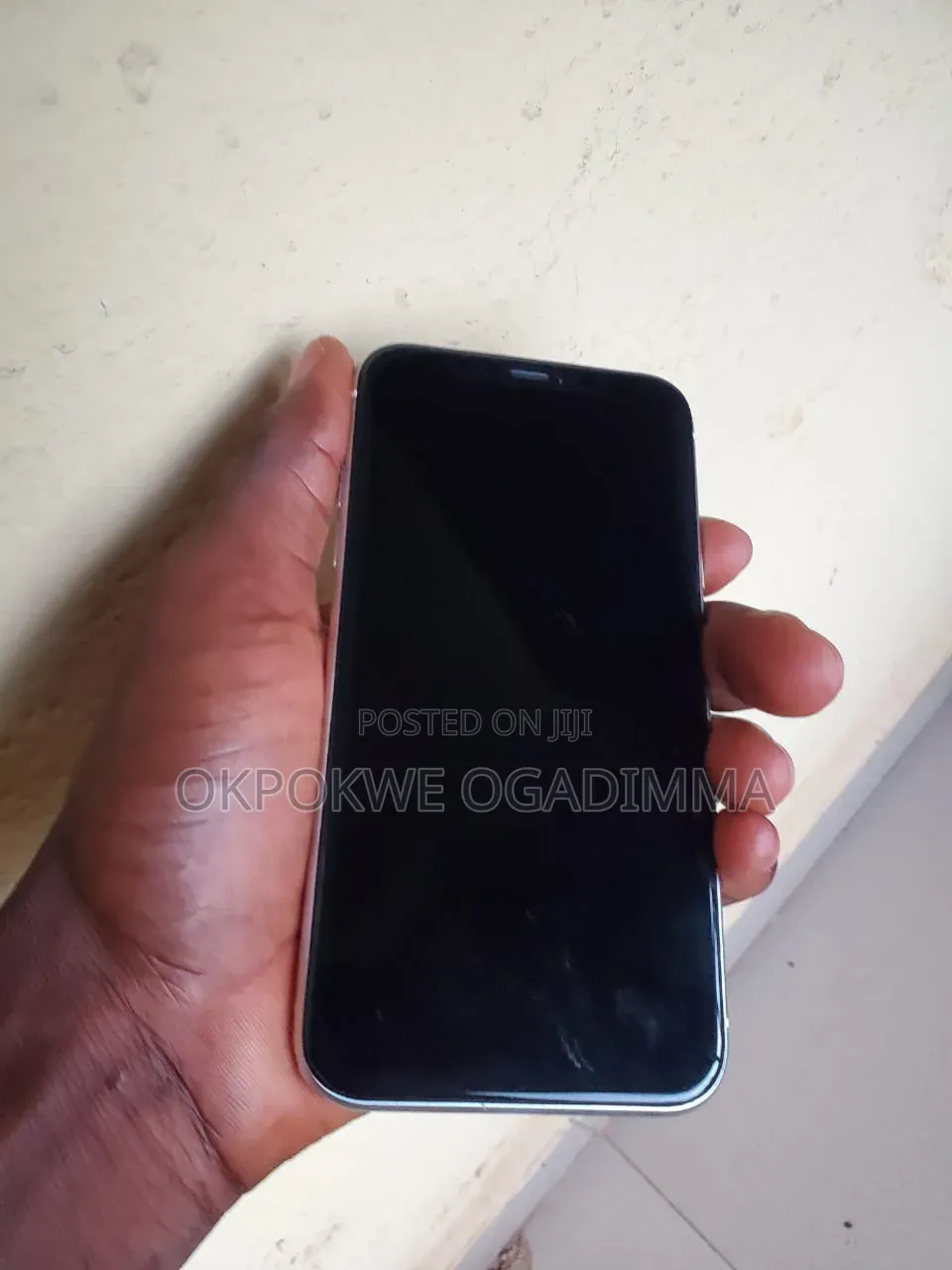 Apple iPhone XR 64 GB White