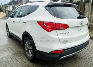 Hyundai Santa Fe Limited 4dr SUV AWD (3.3L 6cyl 6A) 2015 White