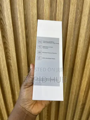 New Oppo A6 256 GB