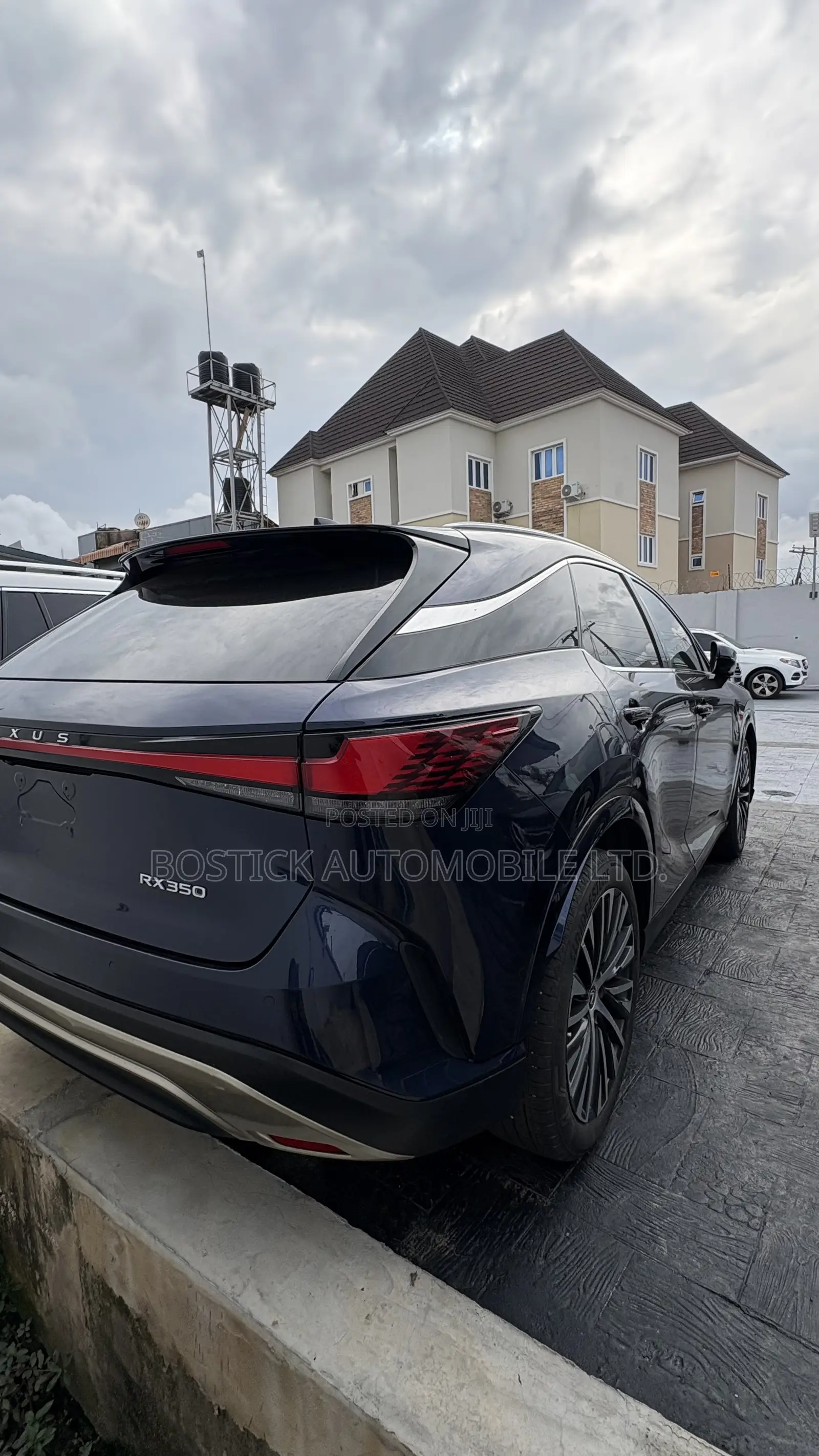 Lexus RX 350 Premium 2024 Blue