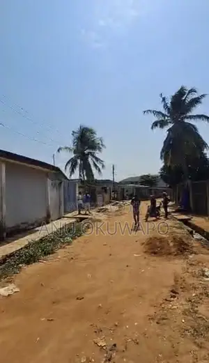 2bdrm Block of Flats in Ayobo for sale