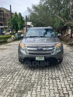 Ford Explorer 2013 Brown