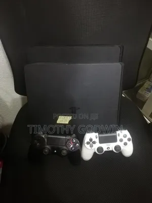 Uk Used Ps4 Slim With Game and 2 Controllers