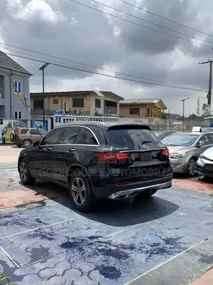 Mercedes-Benz GLC-Class 2019 Black