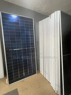 600w Jinko 144cell 9bb Panel