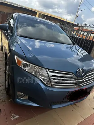 Toyota Venza 2010 Blue