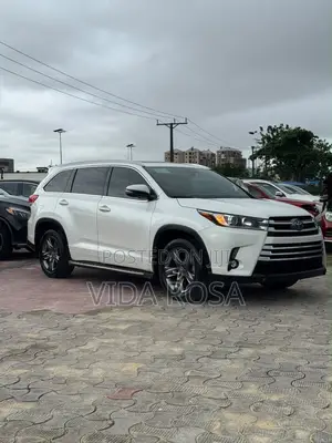 Toyota Highlander Limited 4x2 V6 (3.5L 6cyl 8A) 2017 White