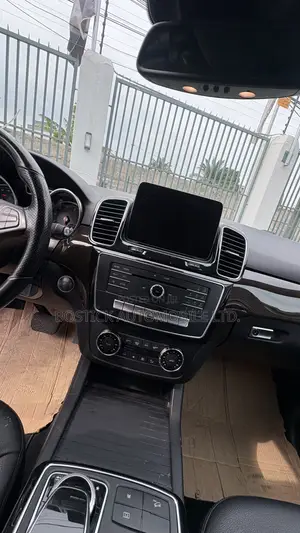 Mercedes-Benz GLE-Class GLE 350 2017 Silver