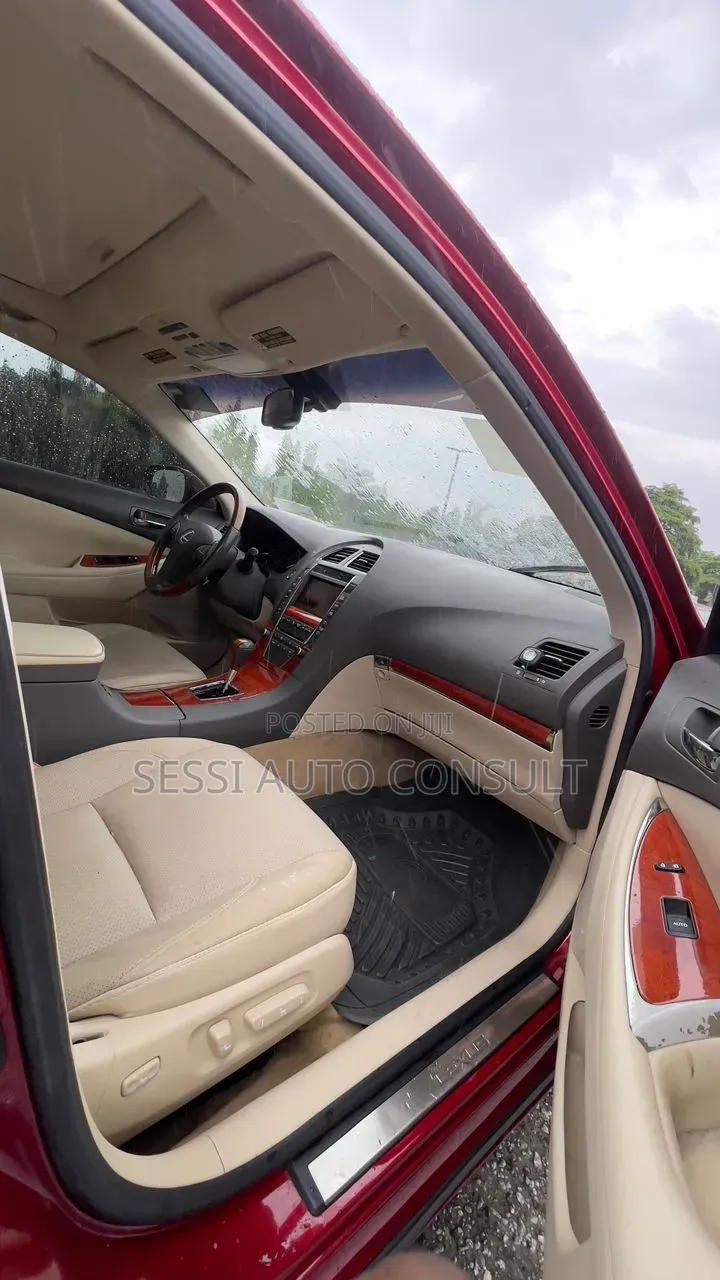 Lexus ES 350 2011 Red