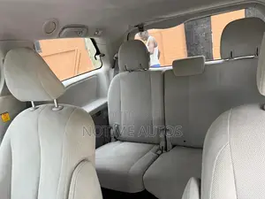 Toyota Sienna 2012 Gray