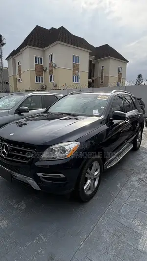 Mercedes-Benz M Class ML 350 4x2 2013 Black