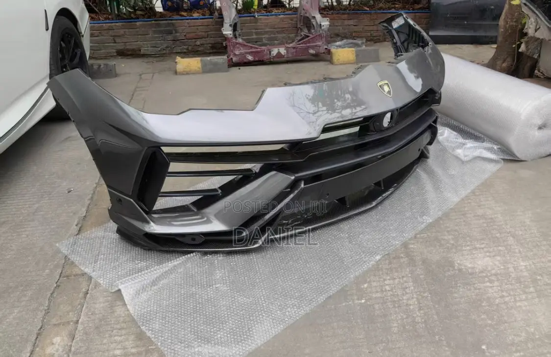 Lamborghini Urus Front Bumper,Back Bumper Available
