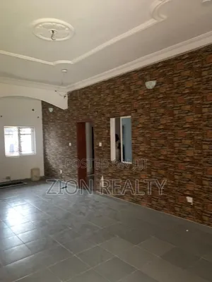 3bdrm Apartment in New Road, Awoyaya for rent