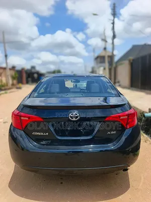 Toyota Corolla 2018 Black