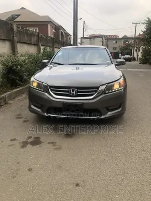 Honda Accord EX-L V-6 4dr Sedan FWD (3.5L 6cyl 6A) 2013 Gray