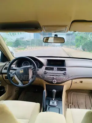 Honda Accord 2.0 i-VTEC Automatic 2009 White