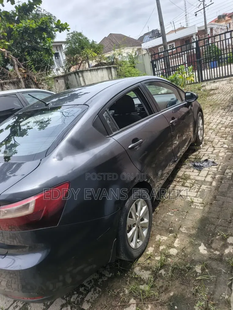 Kia Rio 2013