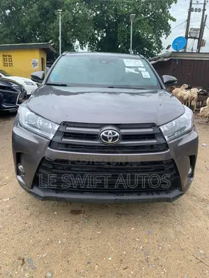 Toyota Highlander 2018 Gray