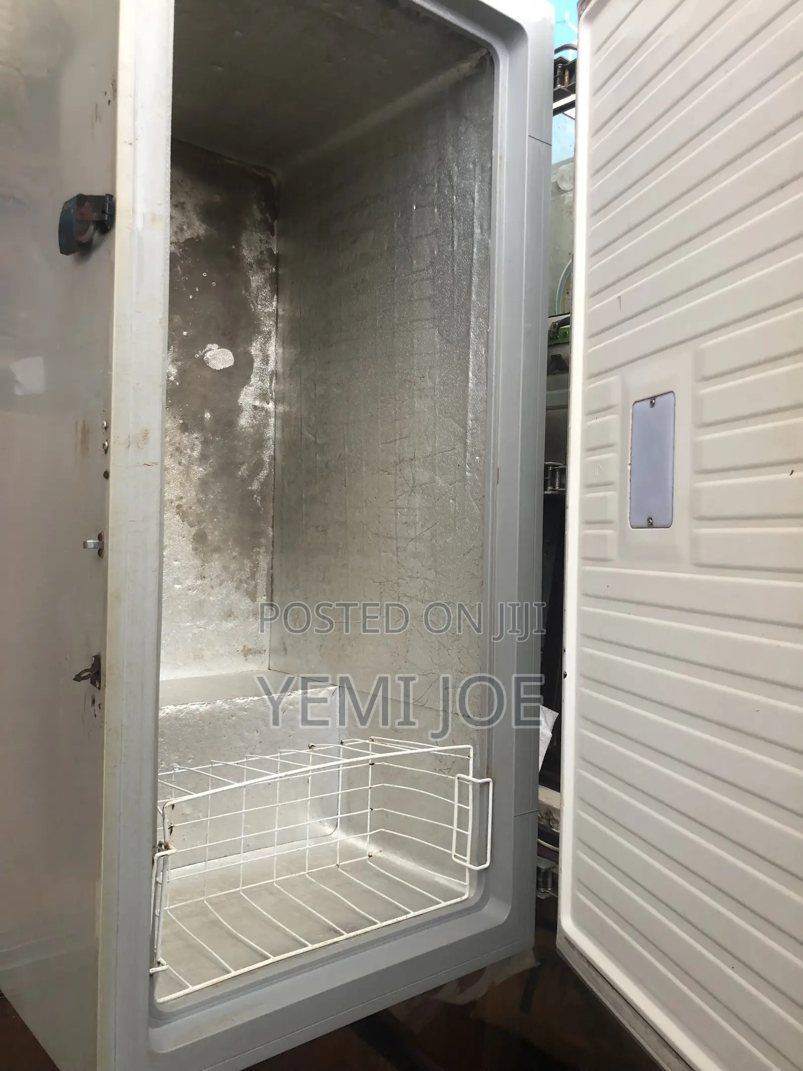 Hisense Chest Freezer, 420 Litres