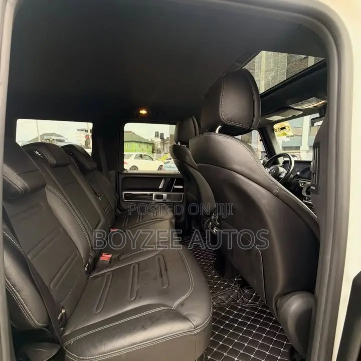 Mercedes-Benz G-Class 2019 White
