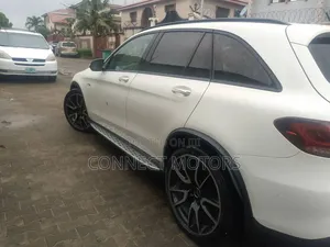 Mercedes-Benz GLC-Class 2017 White