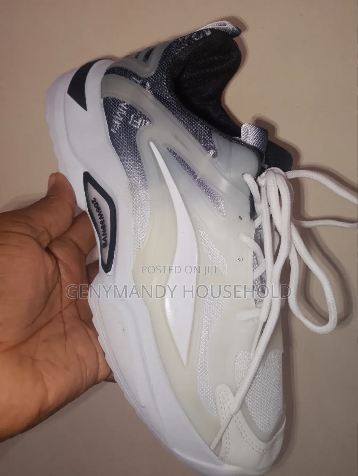 Sneaker for Grab