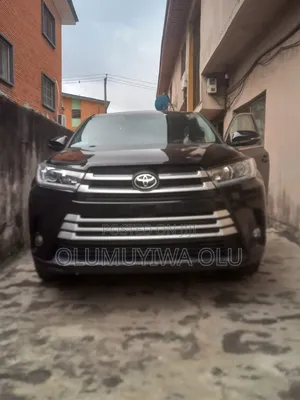 Toyota Highlander 2016 Black