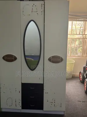 Foreign Kids Wardrobe (Neatly Used