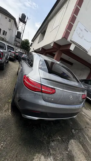 Mercedes-Benz GLE-Class 2016 Gray